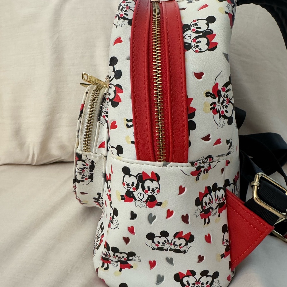 Loungefly Mickey Minnie Love Heart AOP Mini Backpack + Wallet Valentine Couple - Picture 5 of 15